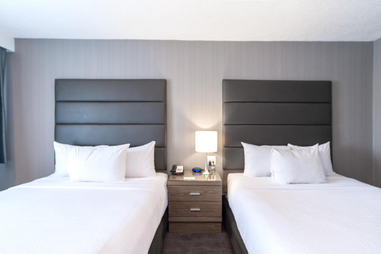 Sandman Hotel Edmonton West Exteriör bild