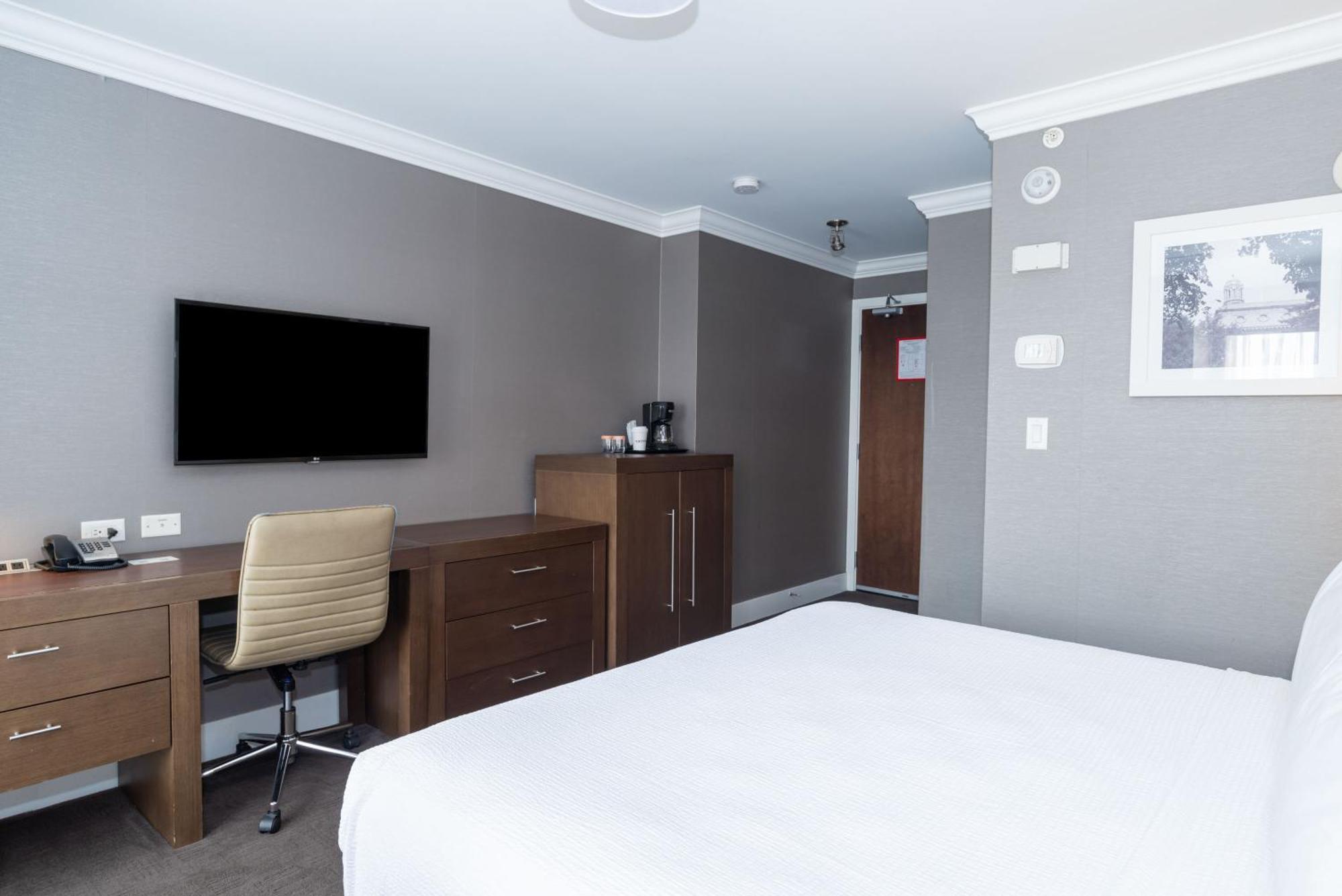 Sandman Hotel Edmonton West Exteriör bild