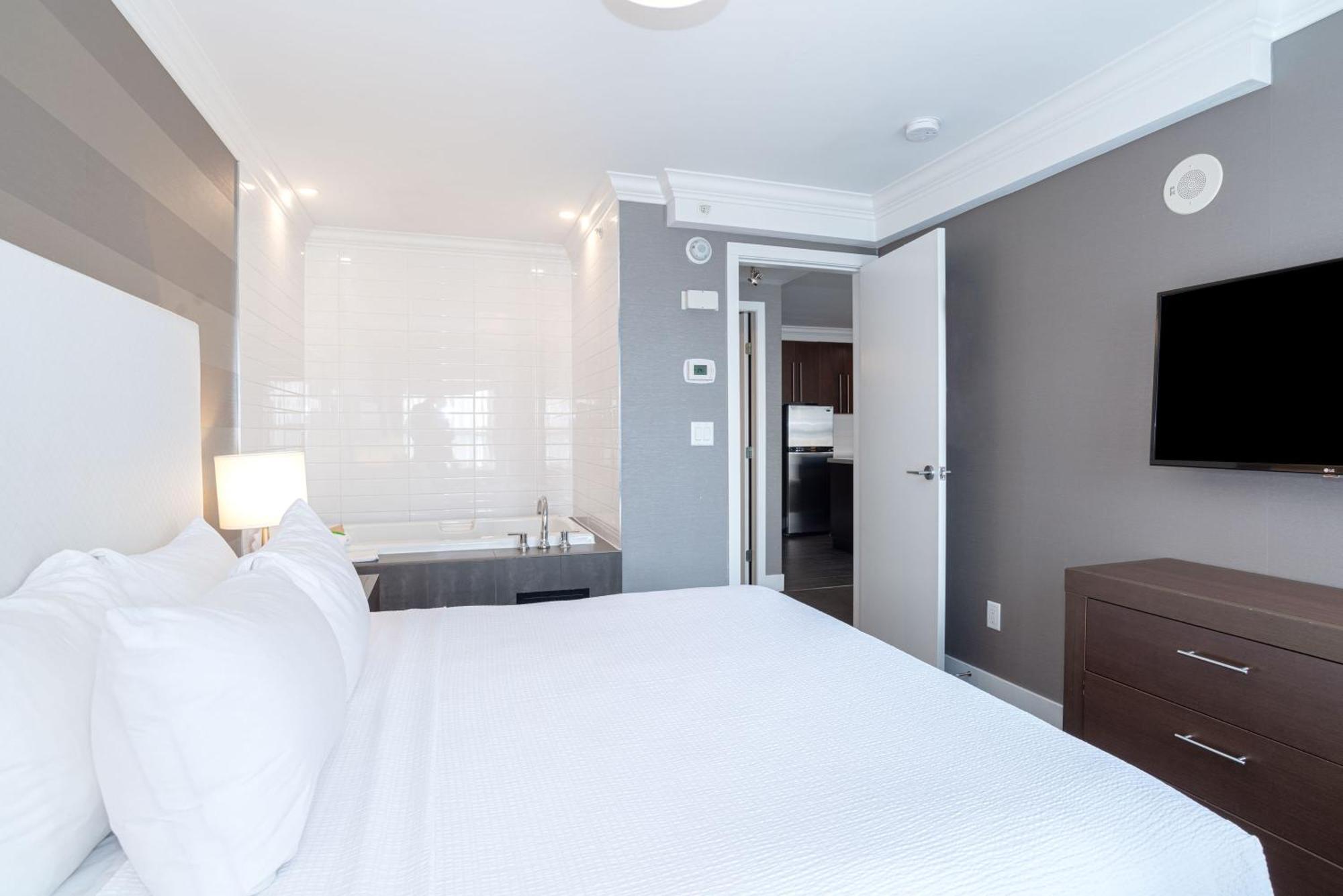 Sandman Hotel Edmonton West Exteriör bild